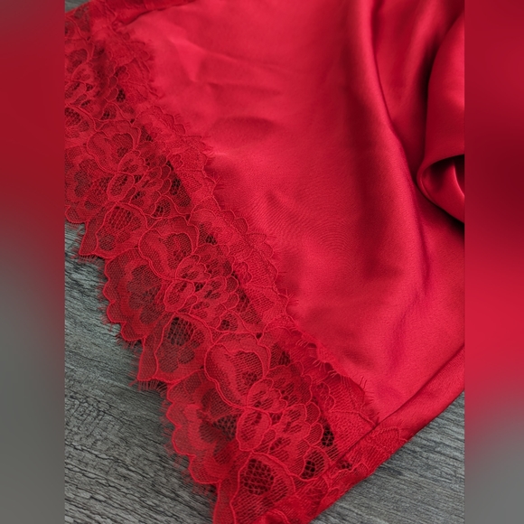 NWOT - Victoria's Secret Red satin robe M/L - Picture 10 of 10